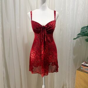 Vintage Victoria's Secret Y2K Red and Black Mini Chemise Dress Large